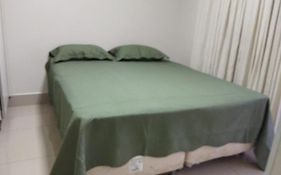 CALDAS NOVAS - GO Apartamento Parque das Aguas Quentes bloco 3 - em frente Clube Privê